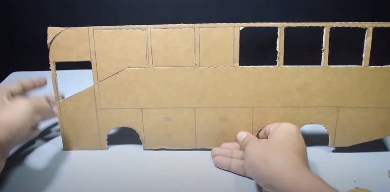 автобус сборка корпуса